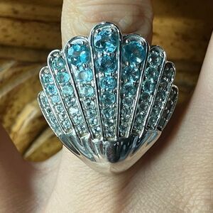 Natural Blue Apatite Sterling Silver Seashell Cocktail Ring Size 6